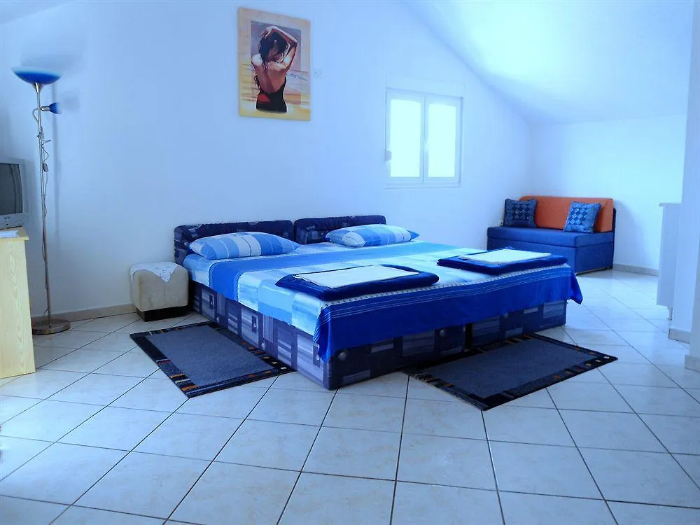 Apartmani Slavica Split 0*,