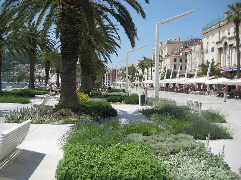 Apartmani Slavica Split 0*,